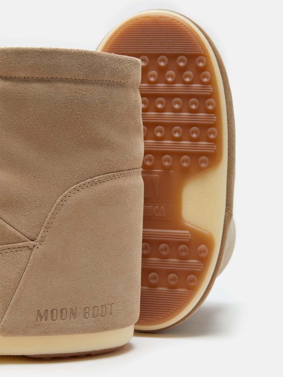 Moon Boot ICON LOW SUEDE BOOTS - SAND